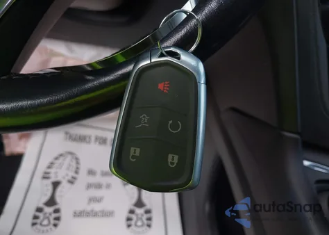 2021 Cadillac Xt6 Fwd Premium Luxury z USA, uszkodzony, nr VIN 1GYKPCRS7MZ220242